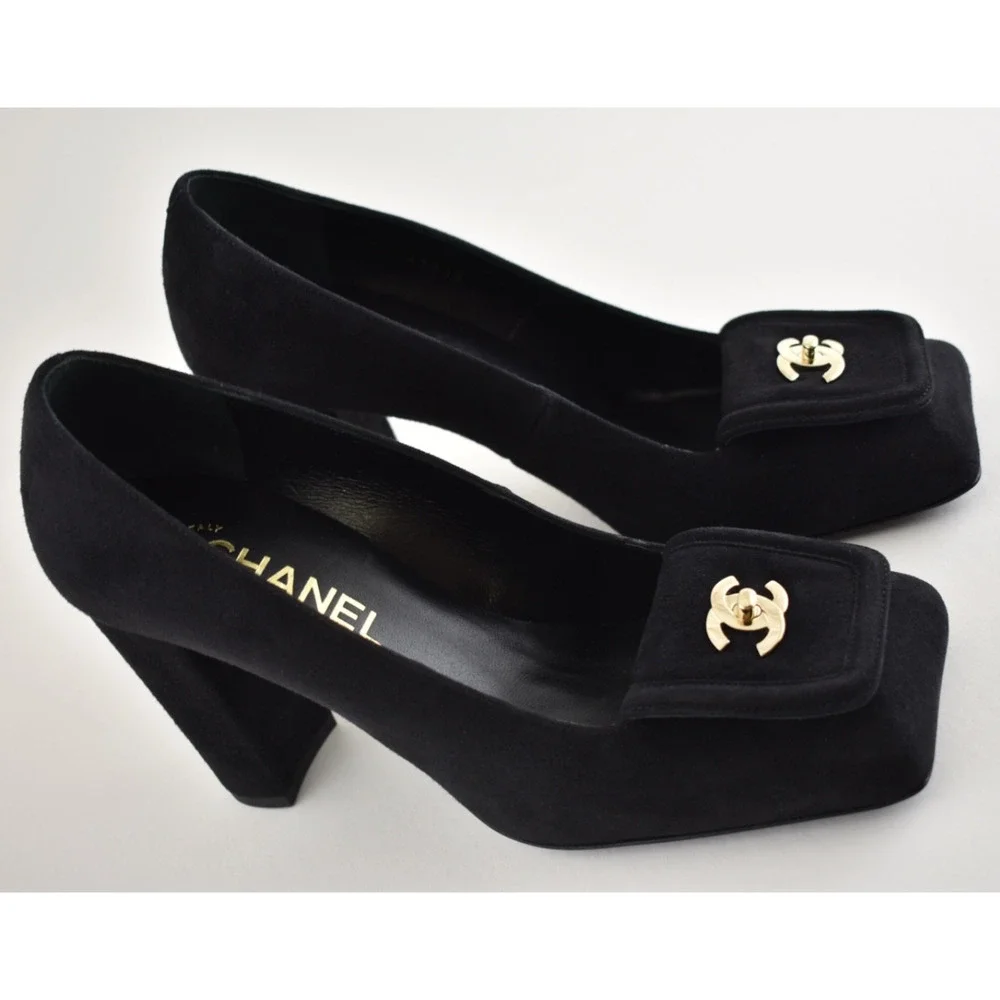 Chanel 26S Blazy Black Suede Square Toe Turnlock Gold CC Logo Block Heel Pump 38